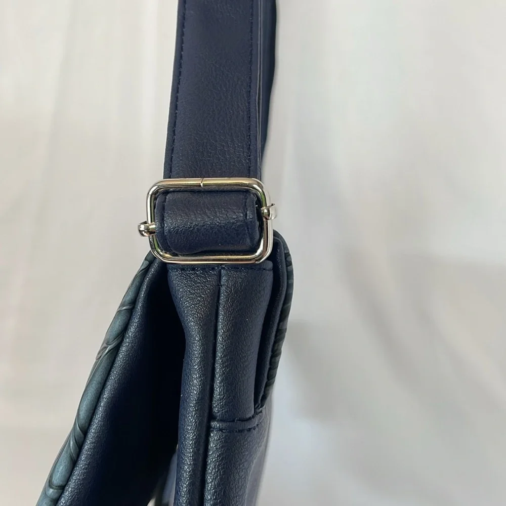Gold Coast navy blue floral embossed flap adjustable crossbody strap pockets